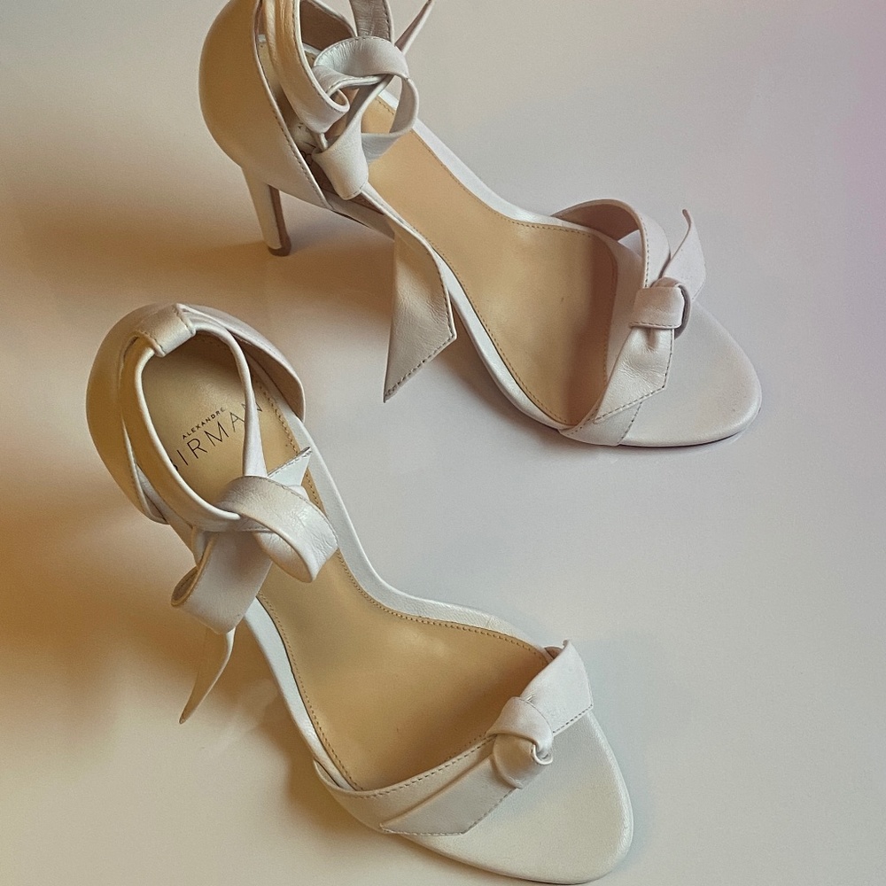 Alexandre Birman - White Tie Stiletto